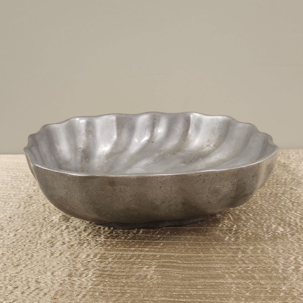RWP Wilton Armetale Hammered Cast Pewter Swirl Design Bowl Vintage 9"